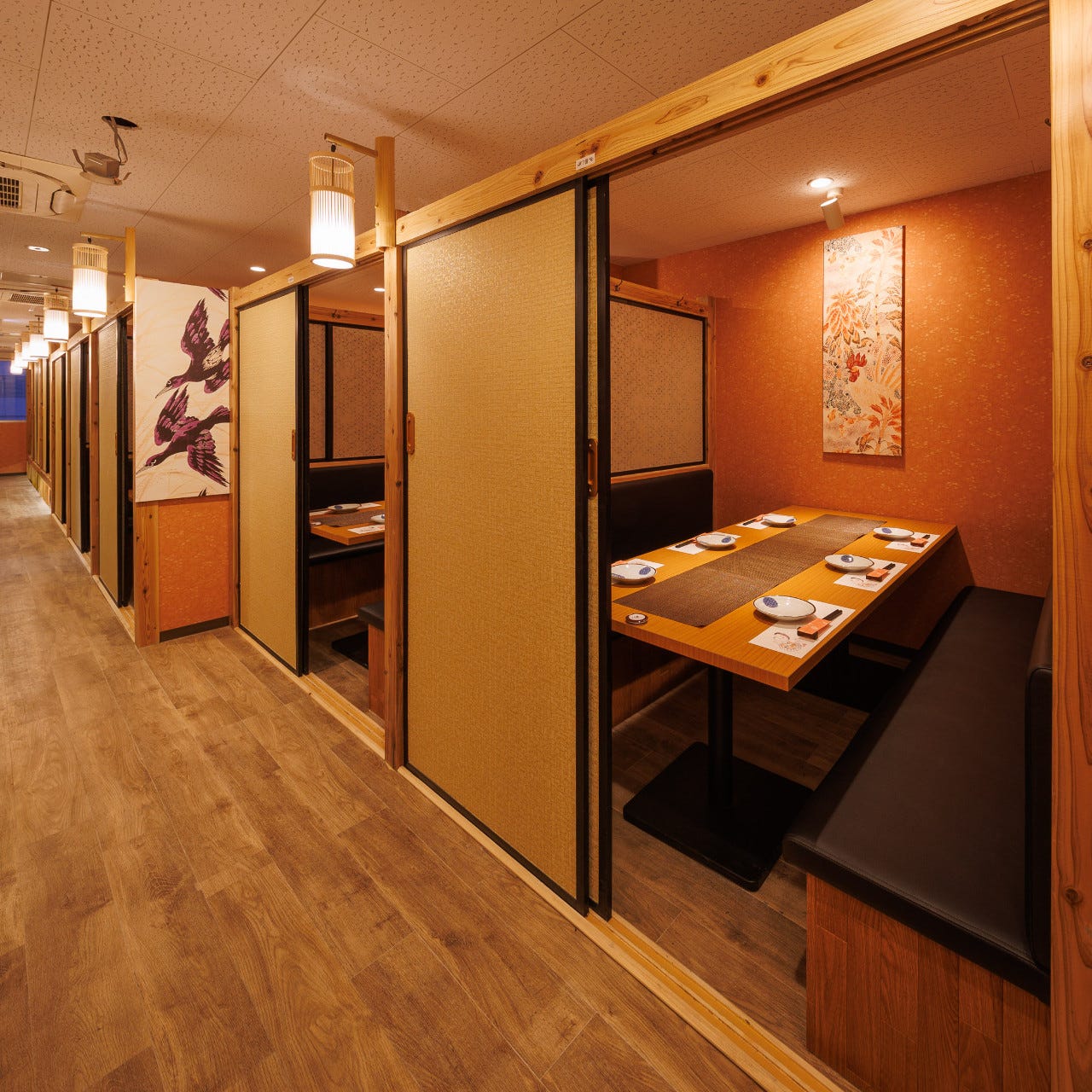 晴れる屋 立川店の店内の様子