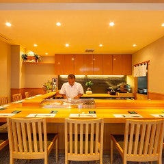 中洲 魚と肴 にし山_『店内丸ごと貸切』少人数様でも貸切ご利用が可能です（6～9名様）