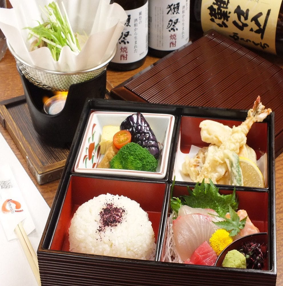 個室居酒屋 成駒屋 本町での接待や歓送迎会 女子会や合コンなどにオススメの幕の内膳プラン 宴会 飲み会の詳細 賑わい個室 Narikomaya 本町店 本町 堺筋本町 居酒屋 ぐるなび