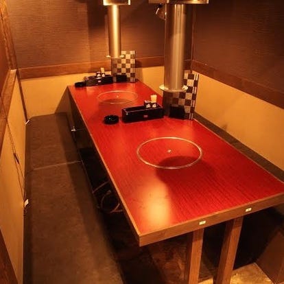 ゆったり個室 古川橋駅近くの焼肉でおすすめ 人気の完全個室 ソファー席など ぐるなび