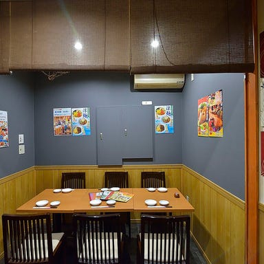 中華料理 味香園 栄店 店内の画像