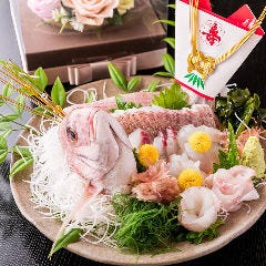 和食 こばやし 個室割烹_結納・顔合わせ食事会に最適な祝い膳や桜湯などのご用意も可能