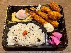 和食 こばやし 個室割烹_カキフライと海老フライ弁当