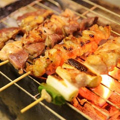 毎日店内で1本1本ていねいに手打ちしております!