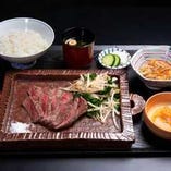 鉄板ステーキ御膳(国産牛ランイチ)