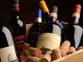 イタリア各州から取り寄せたワイン