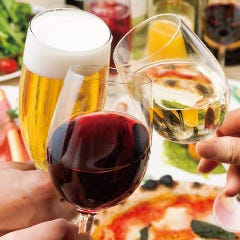 ソムリエが選んだイタリア各州のワインをお楽しみください
