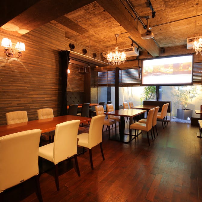 Bar E Trattoria Quattro バールエトラットリアクアトロ 本町 堺筋本町 居酒屋 ぐるなび
