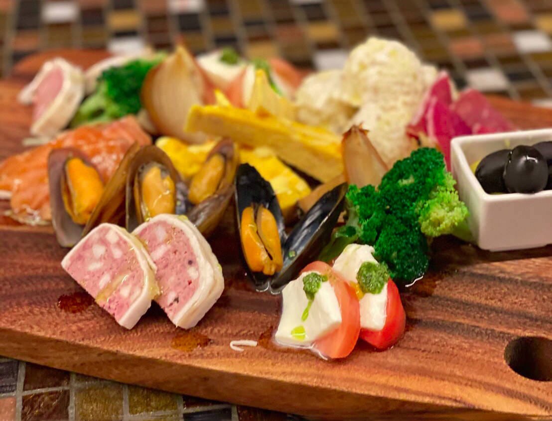 Bar e Trattoria QUATTRO(バールエトラットリアクアトロ)（本町・堺筋