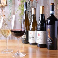 17：00～19：00はハッピーアワー♪対象商品何杯飲んでも1杯350円