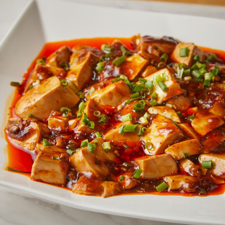 独自のスパイスや調味料で旨味を表現した「やみつき麻婆豆腐」