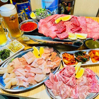 ホルモン焼みやけ_名物も希少部位も!大満足のコース