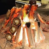 【炭焼料理】時期に応じた山海の旬を囲炉裏で職人が焼き上げます