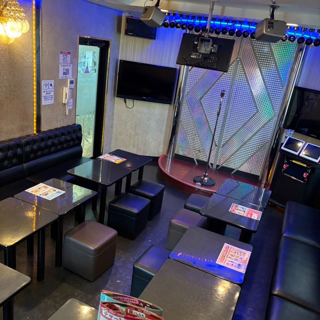 活動歴および当時の関連ビジュアル記録