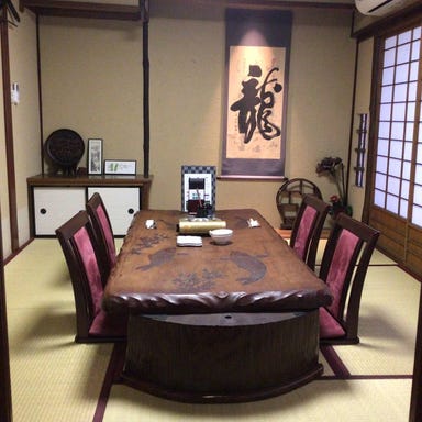 博多もつ鍋 龍 金澤尾張町_接待や記念日に。風情ある完全個室