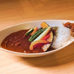 vegeカレー 旬の野菜が盛りだくさんの特製カレー！