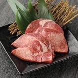 焼肉食べ放題 俺の店 恵庭住吉店_熟成！！厚切り牛タンもコースでお得に楽しめます！