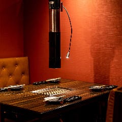 黒毛和牛一頭買い 本格和牛焼肉 個室 清香苑 大宮店_【コロナ対策】焼肉店は、焼肉ロースターの換気設備が付いている為、一般的な飲食店よりも換気が6.6倍されているとも言われております。他にも、アルコール消毒の徹底やスタッフのマスク着用などコロナウィルス対策は万全にして、お客様をお待ちしております。