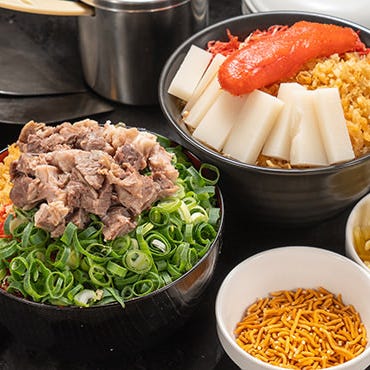 もんじゃ・韓国風鉄板焼「まんぷく」関内店_明太餅チーズもんじゃ