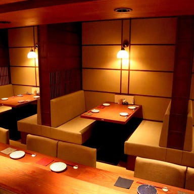 ぬる燗佐藤 丸の内_テーブル席