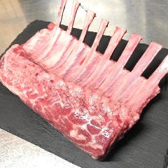 北海道で勉強し選び抜かれた綺麗なラム肉だけを仕入れています