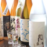 日本各地から、料理に合う銘酒を揃えております。