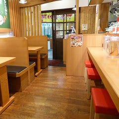 太陽のトマト麺 なんば御堂筋グランドビル支店  店内の画像