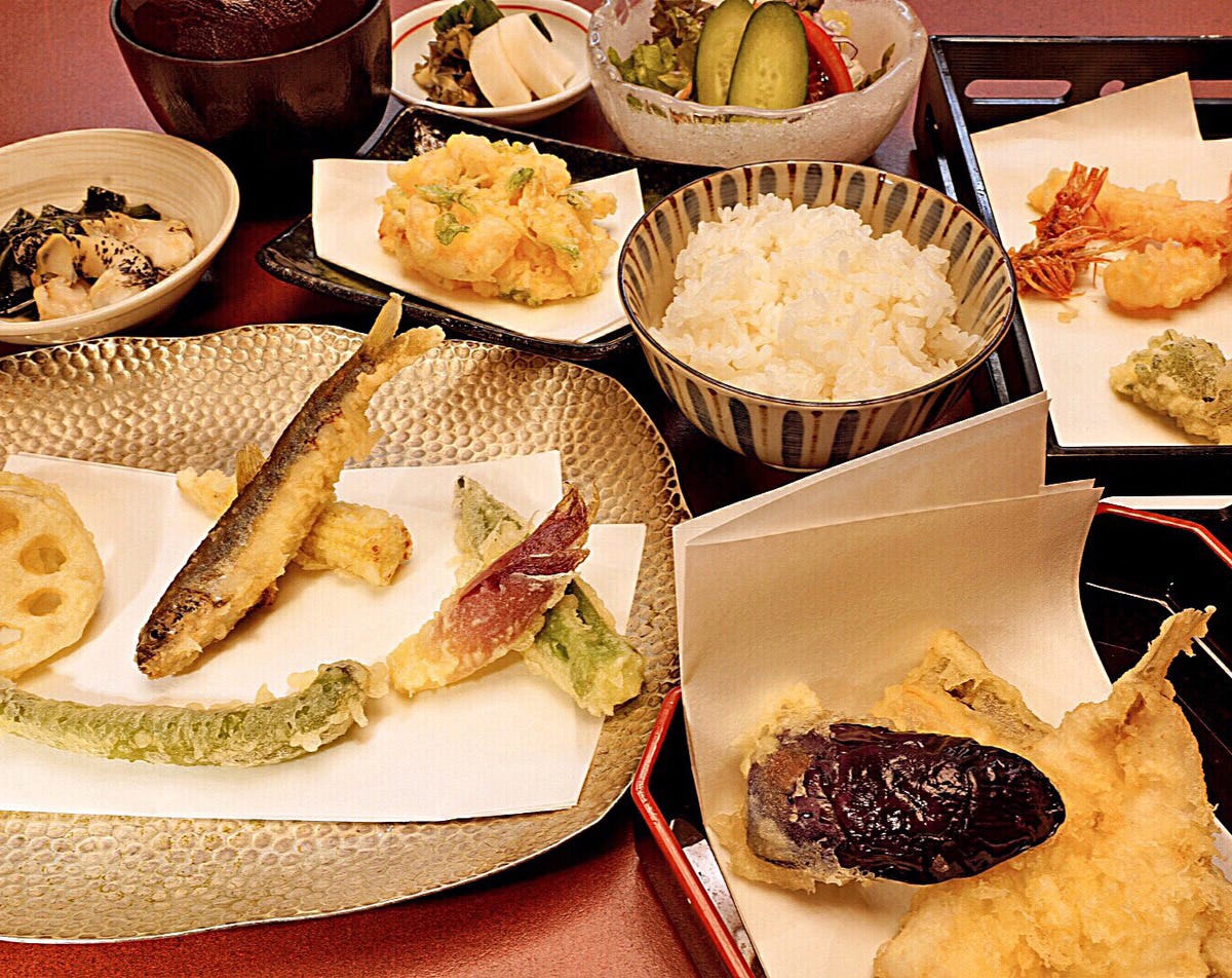 寿司・天ぷら・和食　三つの老舗の味