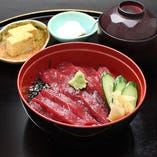 本まぐろ漬丼