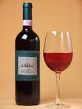 VINO NOBILE DI MONTEPULCIANO
ヴィーノ ノビレ ディ モンテプルチアーノ