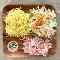 焼きそばや海鮮類など、オプションも豊富！