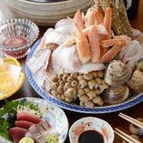 造り・焼き・鍋・天ぷら！豪華な旬の味覚「かに」フルコース『活けかにすきコース』