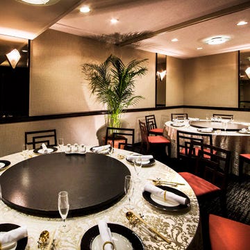 中国料理 三楽 千里阪急ホテル 中華料理 上海料理 の接待 会食の予約は こちら秘書室