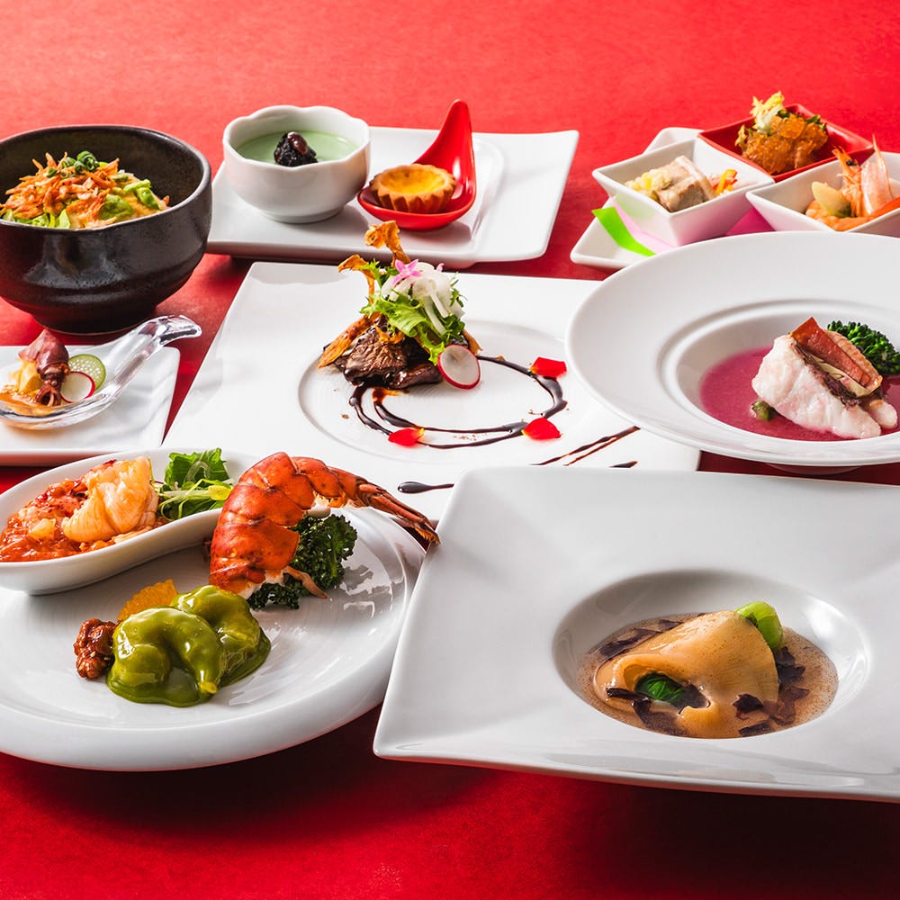 王道の中華料理から、豪華食材を存分に味わえるコースをご用意