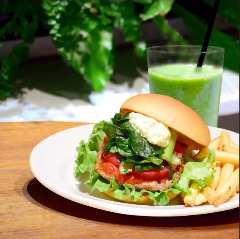 The サードバーガー 三軒茶屋店 ハンバーガー カフェ ひとりごはん ぼっちめし ぐるなび検索