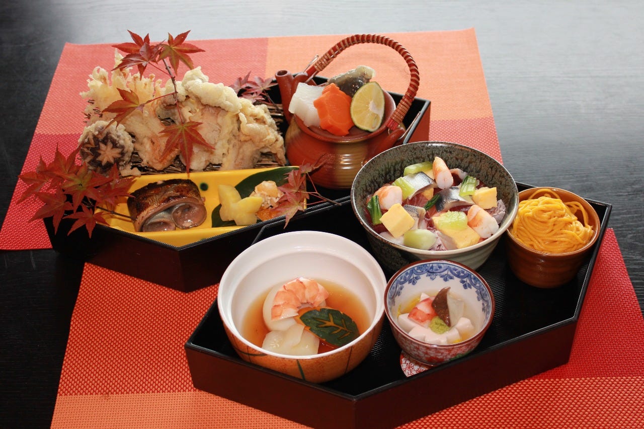 舞浜ユーラシア レストラン オーキッド 東京ディズニーシー 中華料理 郷土料理 Goo地図