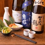 広島の「賀茂鶴」や、新潟の「久保田 千寿」、 兵庫の「八重垣」など酒処の銘酒を多数置いています