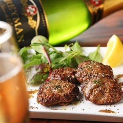 当店自慢の創作料理 美味しいお酒と共に♪