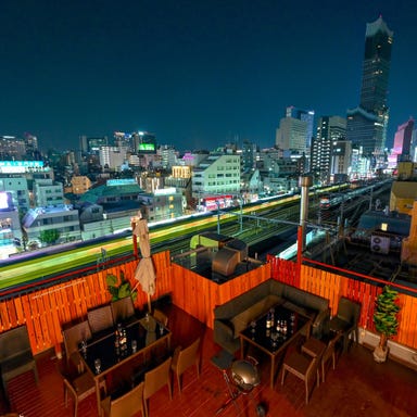 青空と夜景のBBQビアガーデン 新大久保 terrace 店内の画像