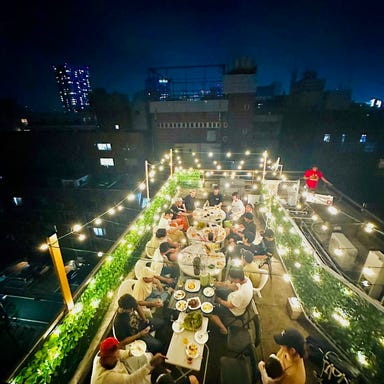 フロリダ亭_屋上で景色を楽しみながらBBQ