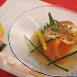 石川の新鮮な魚介類を使ったお料理もご用意しております。