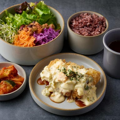 食堂カフェpotto×タニタカフェ もりのみやキューズモールBASE_GUILT-FREE PLATE　クリスピーチキン南蛮特製タルタルソース