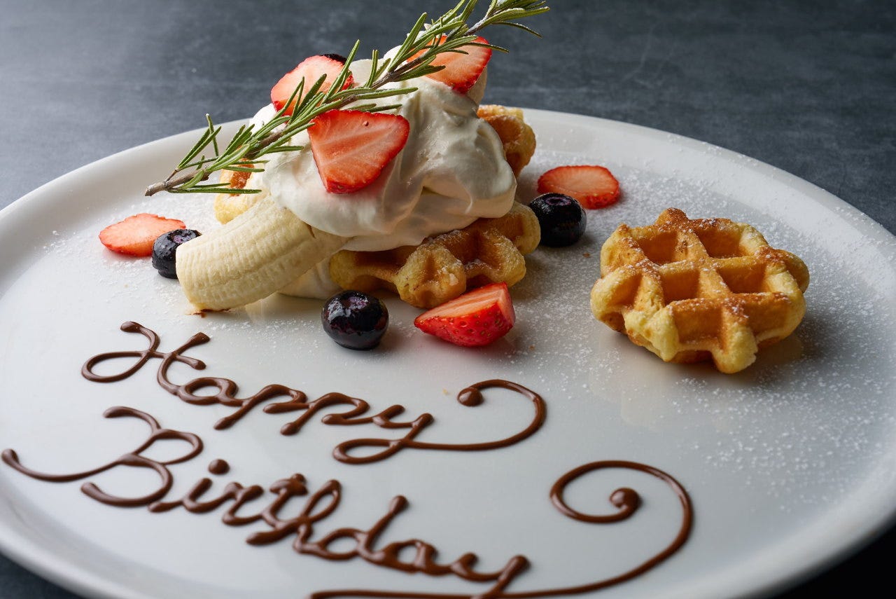 ☆デザート盛り合わせ☆アニバーサリープレート1280円→1080円の詳細