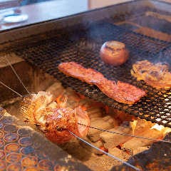 鮮魚と炉端焼き 魚炉魚炉 総本店