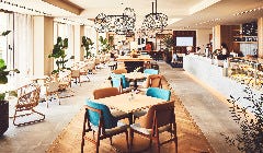 PALETTE Terrace Lounge