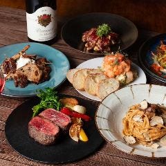 中目黒では当店でしか食べれない希少な吊るし熟成短角牛