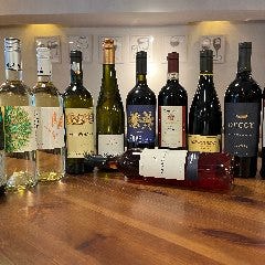 ソムリエ厳選のドリンクと共に。