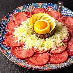 厳選された国産牛をはじめとした焼肉をお楽しみいただけます。