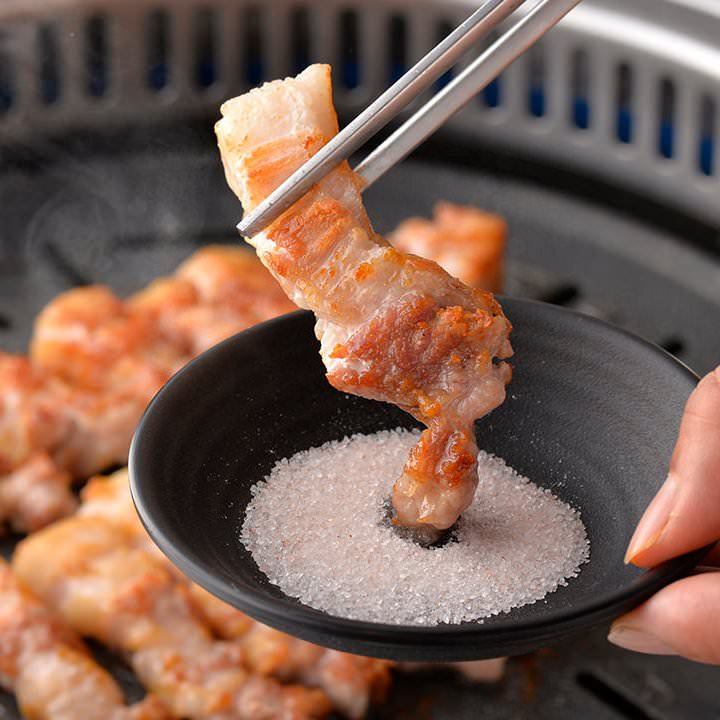 熟成肉專門店ヨプの王豚鹽燒gems新橋店相片 新橋 烤韓式醃漬五花肉 Gurunavi 日本美食餐廳指南
