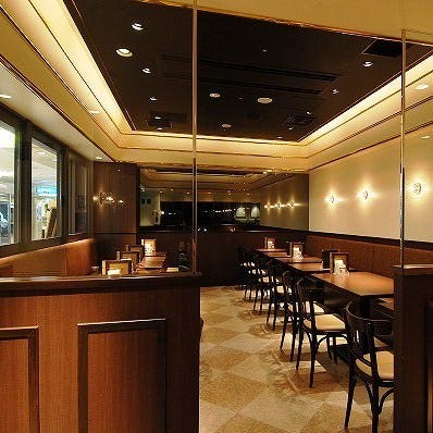 銀座ライオンレオ ヤエチカ店の内観